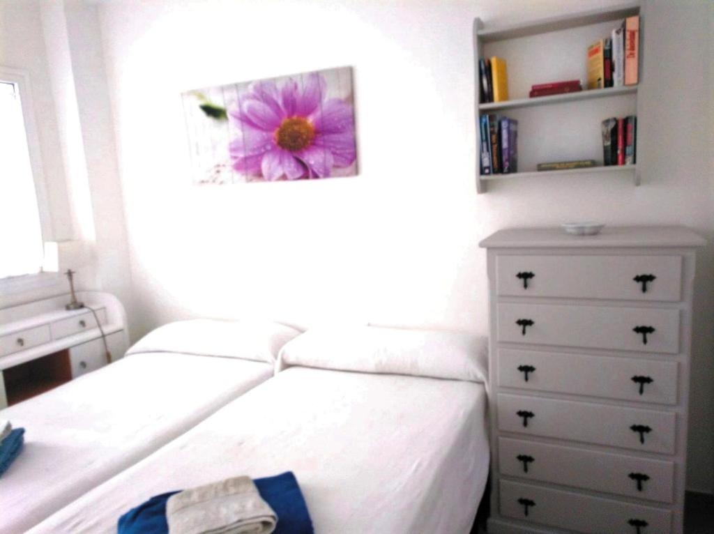 Rentcostadelsol Los Boliches Penelope Fuengirola Buitenkant foto